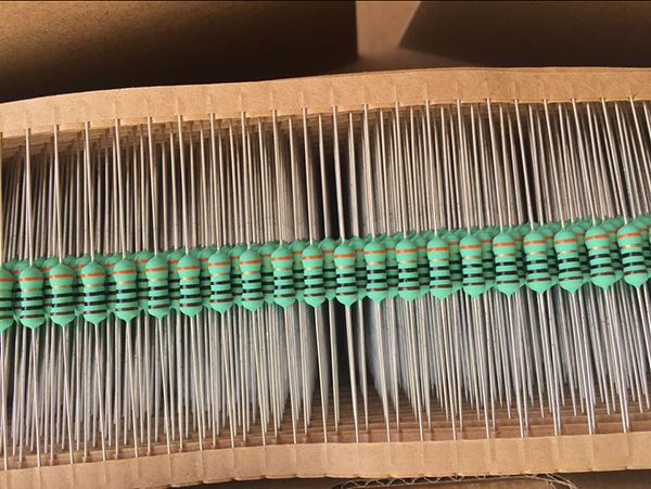 貼片繞線保險(xiǎn)電阻